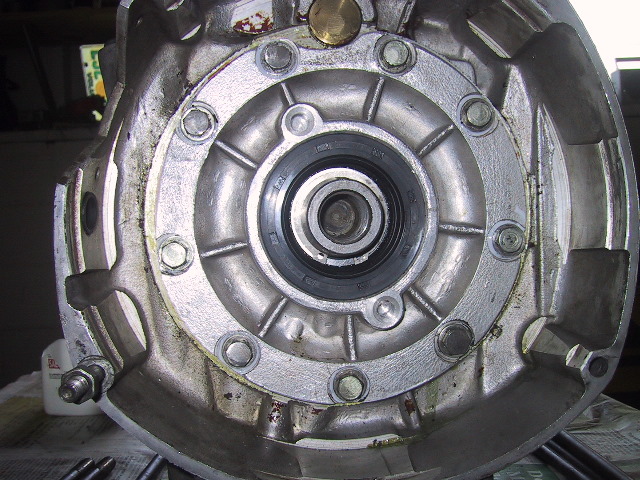 Rear main deals bearing